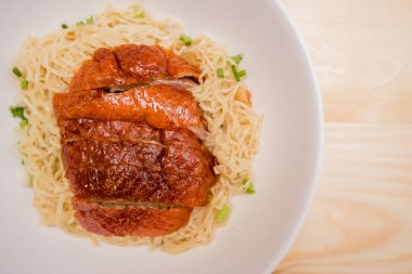 şehriye kızarmış ördek, Tay gıda, Çin yemeği