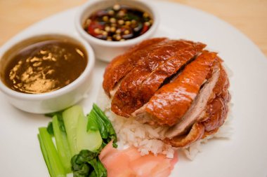 pirinç, Tayland yemekleri, Çin yemeği kızarmış ördek