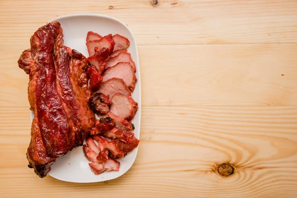 Hong Kong-stil Kızartma domuz, domuz rostosu, Tay kavrulmuş gevrek domuz eti