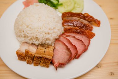 Kızarmış ördek ve pirinç, Tay gıda, Çin yemeği ile Kızartma domuz