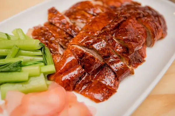 Kızarmış ördek, gill ördek, Çin yemeği