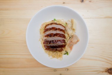 şehriye kızarmış ördek, Tay gıda, Çin yemeği