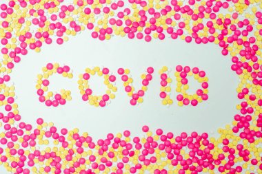 Covid-19 - Wuhan Romanı Coronavirus birçok ilaç hapı ile üretildi