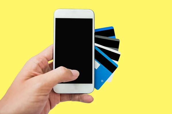 Mano Usando Tarjeta Crédito Del Teléfono Móvil Concepto Compras Línea — Foto de Stock