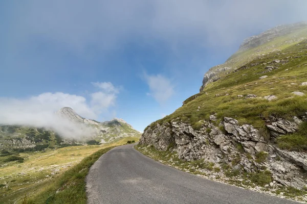 Zabljak-Suvodo yol Durmitor, Karadağ