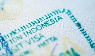 Jakarta, Endonezya - Kasım 2019: pasaport ile Endonezya 'ya giriş damgası