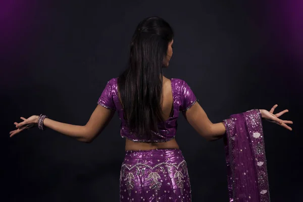 Portrait of smiling beautiful indian girl — Stock Photo, Image