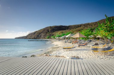 Beyaz Porto Mari zevk turist plaj kum 