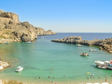 Saint Paul Bay ve plaj Rodos Adası