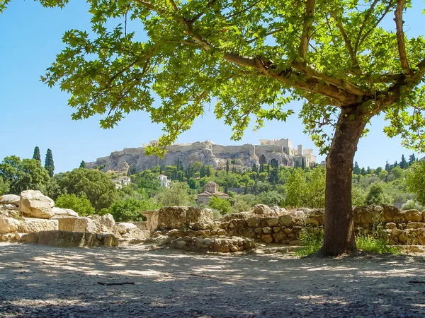 Exterior view of the Parthenon temple at the Acropolis — Stock Photo, Image