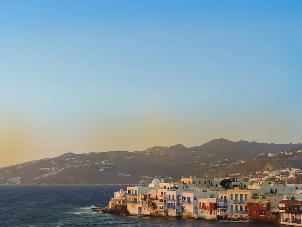 Solnedgången i Mykonos Cyclades Island i Grekland — Stockfoto