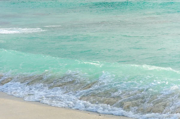 ターコイズ ブルーのカリブ海のパノラマ ビュー — ストック写真