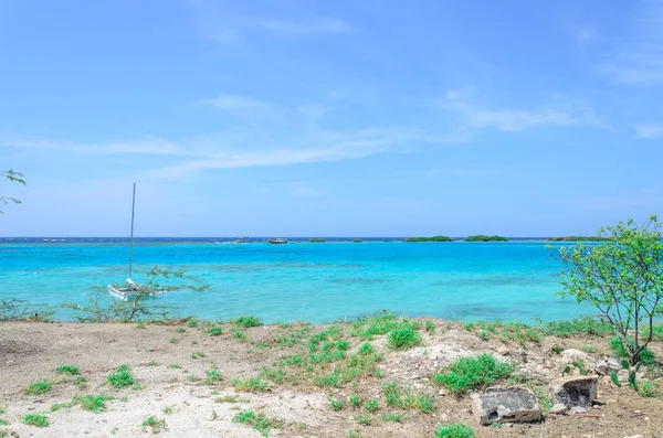 Niesamowity widok na plażę Mangel Halto w Aruba — Zdjęcie stockowe