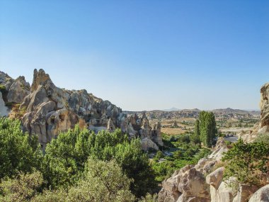 Volkanik kayalıklarla ve kaya oluşumları, Cappadocia