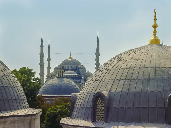 Modrá mešita střecha z Hagia Sofia — Stock fotografie