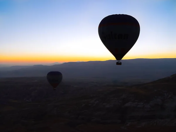 Силует повітряні кулі, польоти на долину Каппадокія — стокове фото