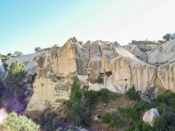 Vulkáni sziklák és sziklaalakzatok: Cappadocia — Stock Fotó