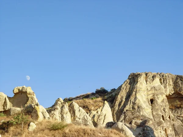 Vulkáni sziklák és sziklaalakzatok: Cappadocia — Stock Fotó