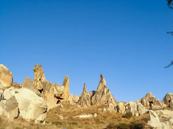 Vulkanische Klippen und Felsformationen in Kappadokien — Stockfoto