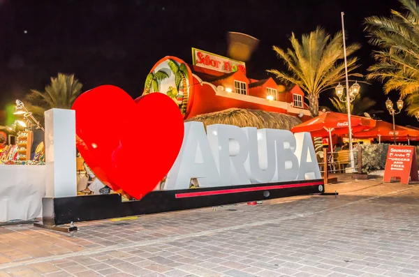 I love Aruba sign near the street market  stores — Stock Photo, Image