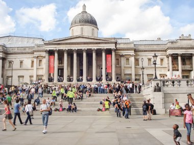 Londra'da trafalgar Meydanı, Ulusal Galeri