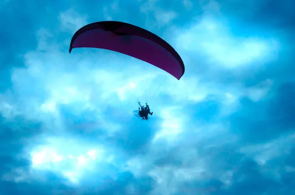 Vue Bas Haut Parapente Volant Sur Ciel — Photo