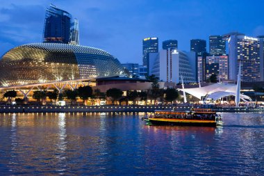 Gece fotoğraf Esp Singapur Nehri, Singapur tekne turu