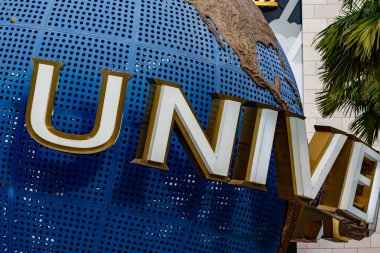 Universal Stüdyoları Singapur Dönen Küre yakın çekim