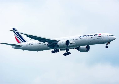 30 Mart 2020 'de Changi Uluslararası Havalimanı, Singapur' a inen Air FRANCE Hava Yolları uçağı