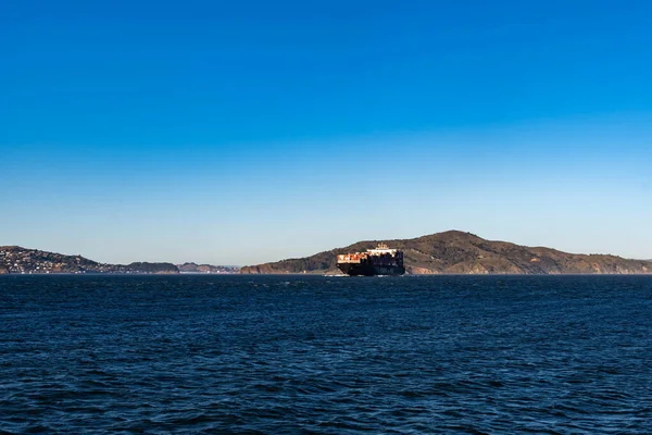 Kontejnerová Loď Při Plavbě Pacifickým Oceánem Poblíž San Francisco Bay — Stock fotografie