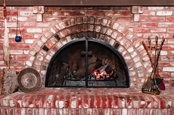 Stone Bricks Fireplace Glowing Fire Vintage Style Fireplace — Stock Photo, Image