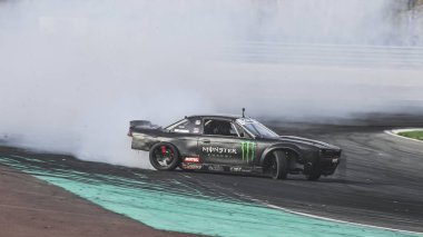 Oschersleben, Almanya, 30 Ağustos 2019: Ukraynalı yarış pilotu Dmitriy Illyuk, Motorsport Arena Oschersleben 'deki 4. Asya Arena' daki Drift Kings Uluslararası Serisi sırasında görev başında.