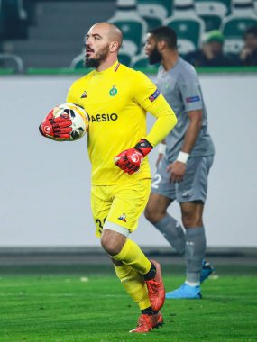 Wolfsburg, Almanya, 12 Aralık 2019: Jessy Moulin Saint-Etienne kalecisi Vfl Wolfsburg ile As Saint-Etienne arasındaki Uefa Avrupa Ligi maçı sırasında görev başında