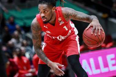 Braunschweig, Almanya, 14 Aralık 2019: Basketbolcu Paris Lee, Lowen Braunschweig ile Brose Bamberg arasında oynanan basketbol maçı sırasında Braunschweig, Almanya 'da bulunan Volkswagen Halle' de.