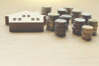 İpotek yükü ve Tayland mülkiyet kavramı ile co için sikkeleri