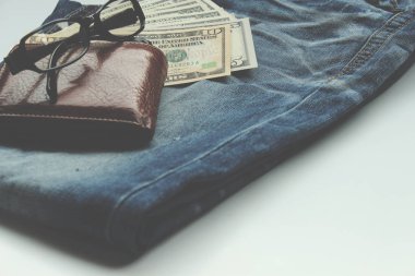 Kot pantolon, cüzdan, Doları, gözlük Finans ve Turizm ba