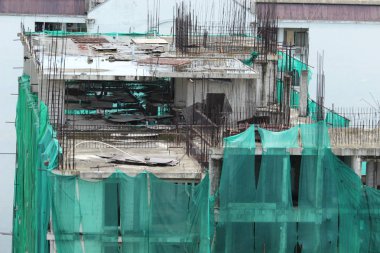 Açık İnşaat mevcuttur ve tehlike bölgesi oluşturma