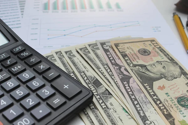 Pr ve ofis Resepsiyon yatırım hesap makinesi ve Doları para