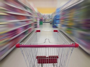 Süpermarket koridor boş alışveriş sepeti, süpermarket ile ab depolamak