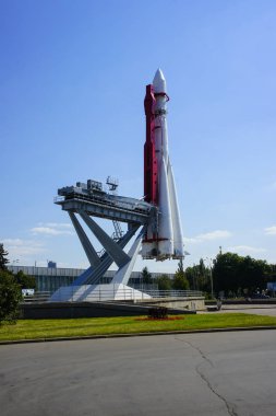 Rusya, Moskova, 31 Temmuz 2012: Uzay roketi anıt