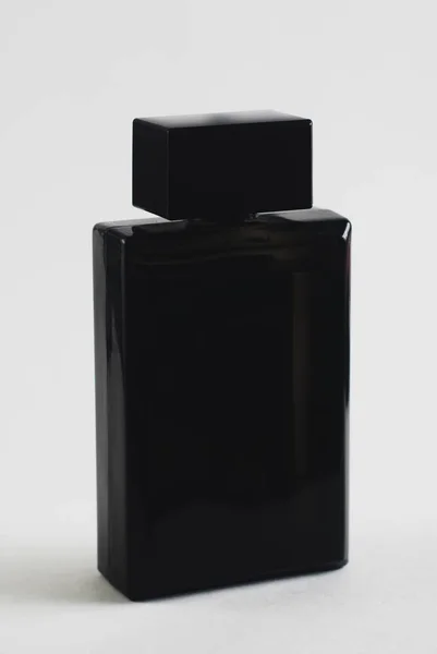 Flakon perfum czarno na białym , — Zdjęcie stockowe