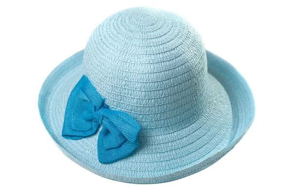 Prachtige zomer hoed van stro, geïsoleerd op een witte achtergrond, — Stockfoto