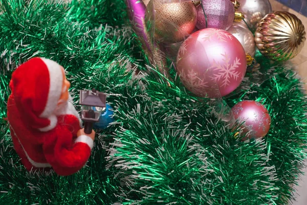 Happy Santa Claus Doll op tijd voor Kerstmis, — Stockfoto