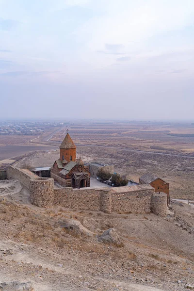 Armenia Otoño 2019 Monasterio Khor Virap Vista Acantilado Día Nublado — Foto de Stock