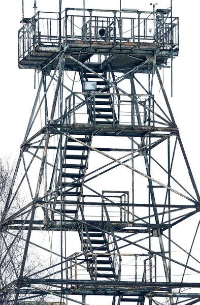 Stacja meteorologiczna. Budowa wieży starej — Zdjęcie stockowe