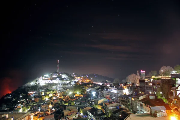 Чаруючим murree пагорби, дорога Мол вночі — стокове фото
