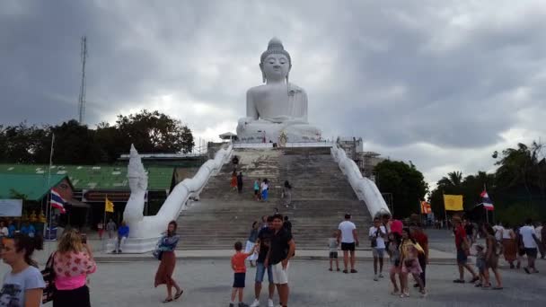 Grande Statua Buddha Maravija Statua Buddha Sulla Collina Nakkerd Phuket — Video Stock