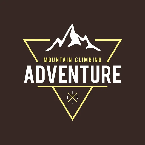 Outdoor Wilderness, Mountain Adventure Retro Emblem — Stock Vector