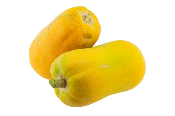 Papaya madura aislada sobre fondo blanco — Foto de Stock