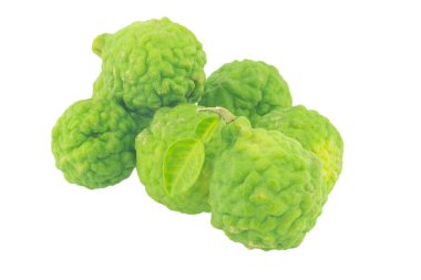 Beyaz arka planda izole edilmiş Bergamot meyvesi.